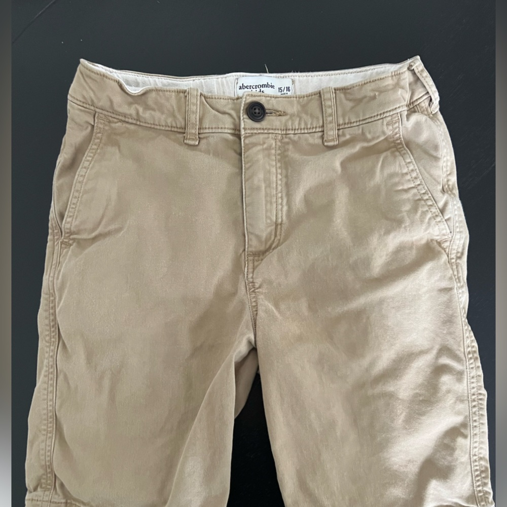 Abercrombie kids boys khaki shorts
